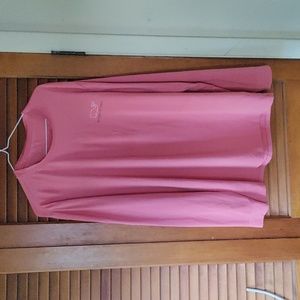 Vineyard Vines vintage whale performance long sleeve shirt in Jetty red